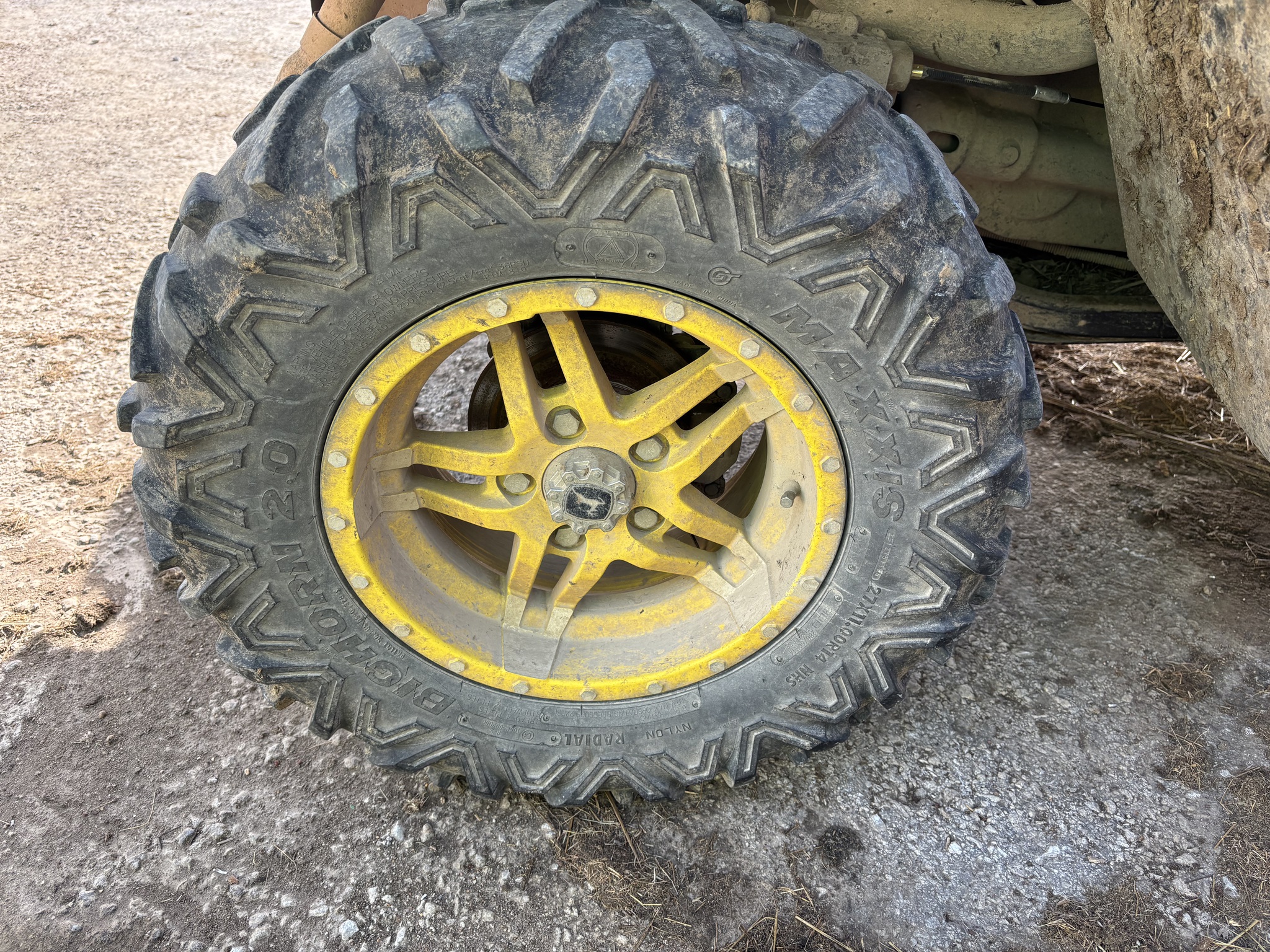  2018 John Deere XUV 835M at Heritage Tractor in Clinton, MO