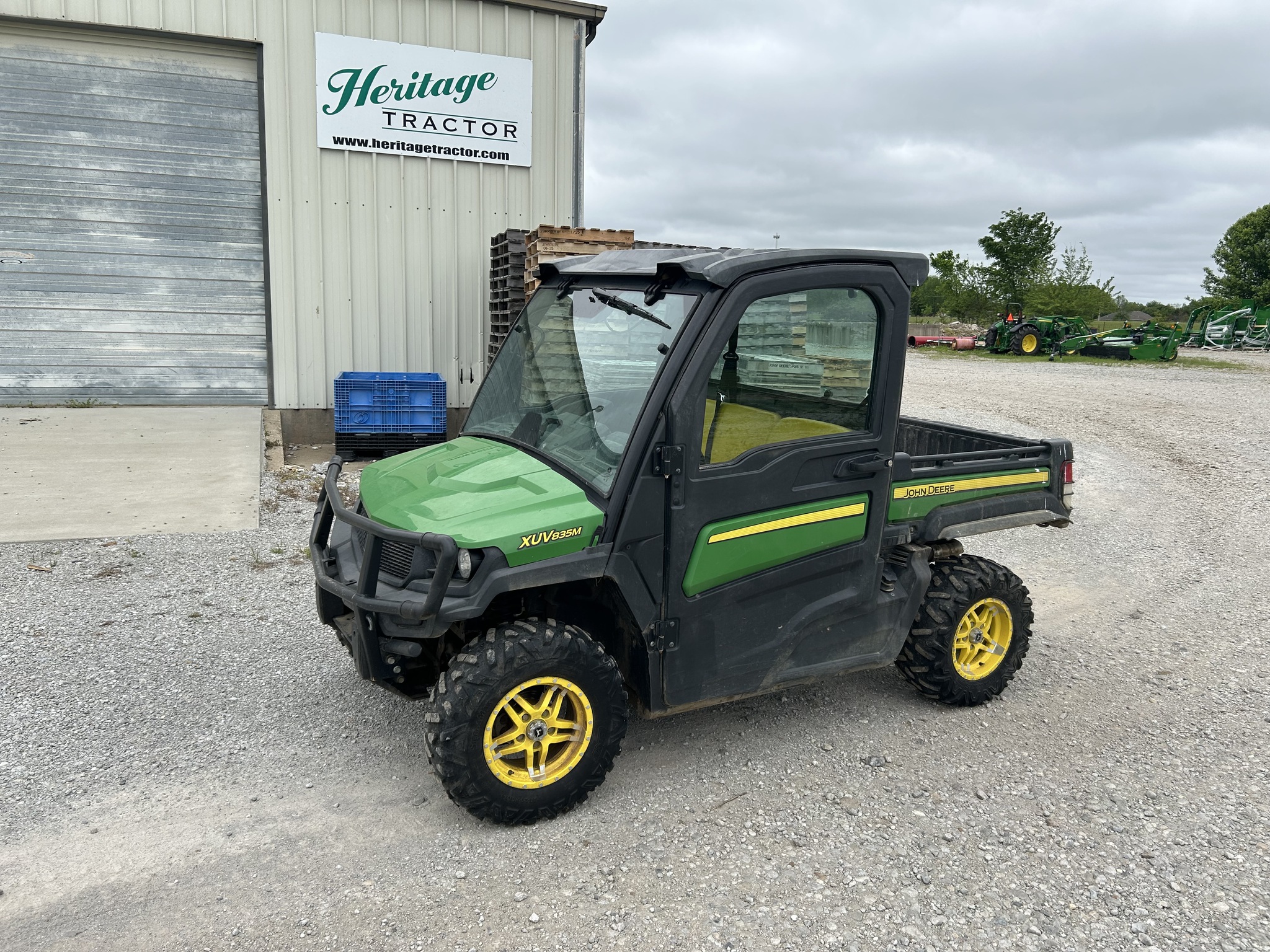  2018 John Deere XUV 835M at Heritage Tractor in Clinton, MO