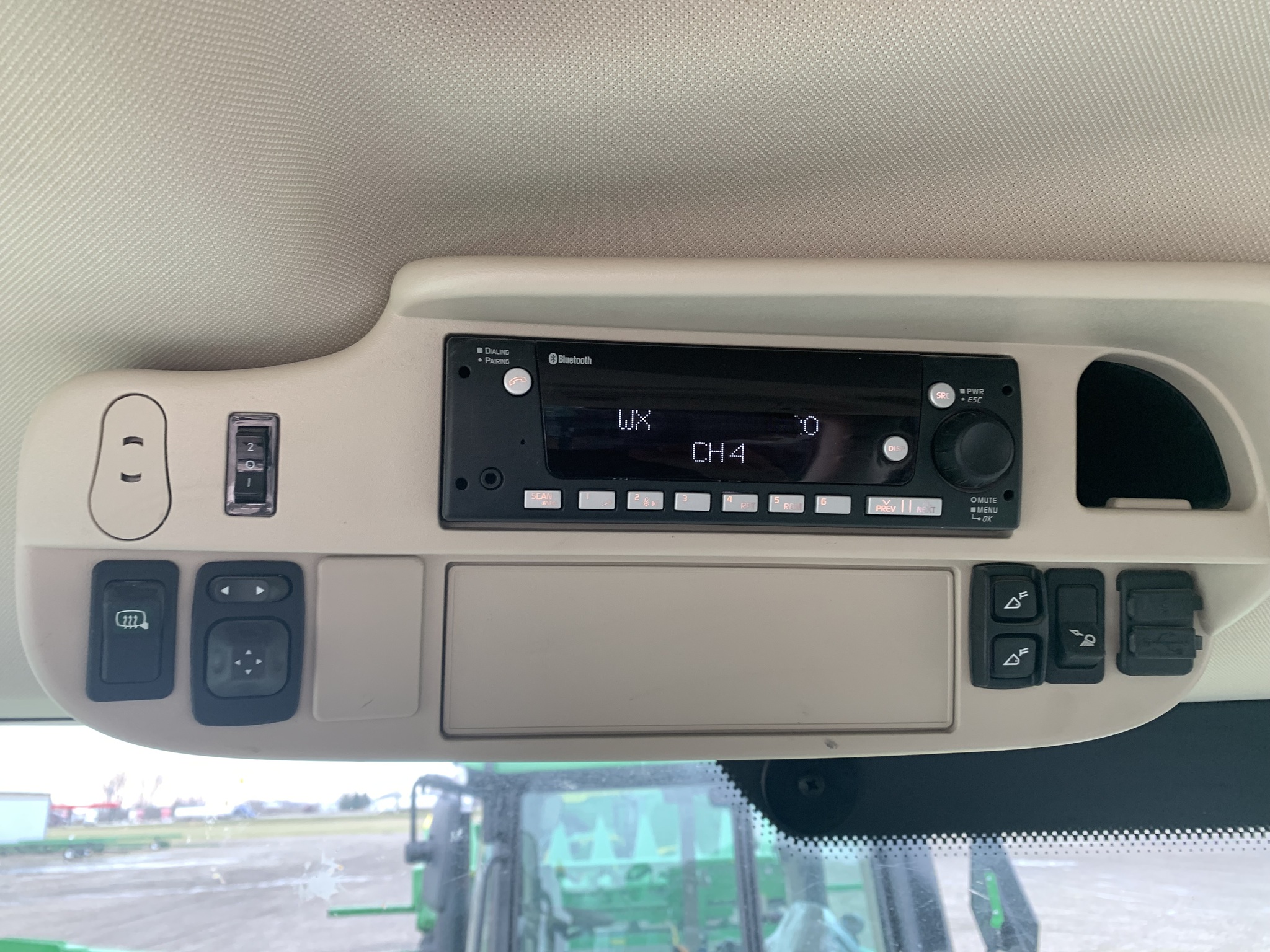 2022 John Deere 6R 130 Image 13