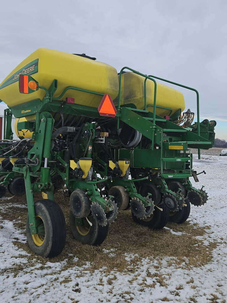 2012 John Deere 1770NT CCS Image 2