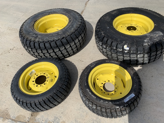 Photo of 14-17.5 & 23x8.50-14 Turf