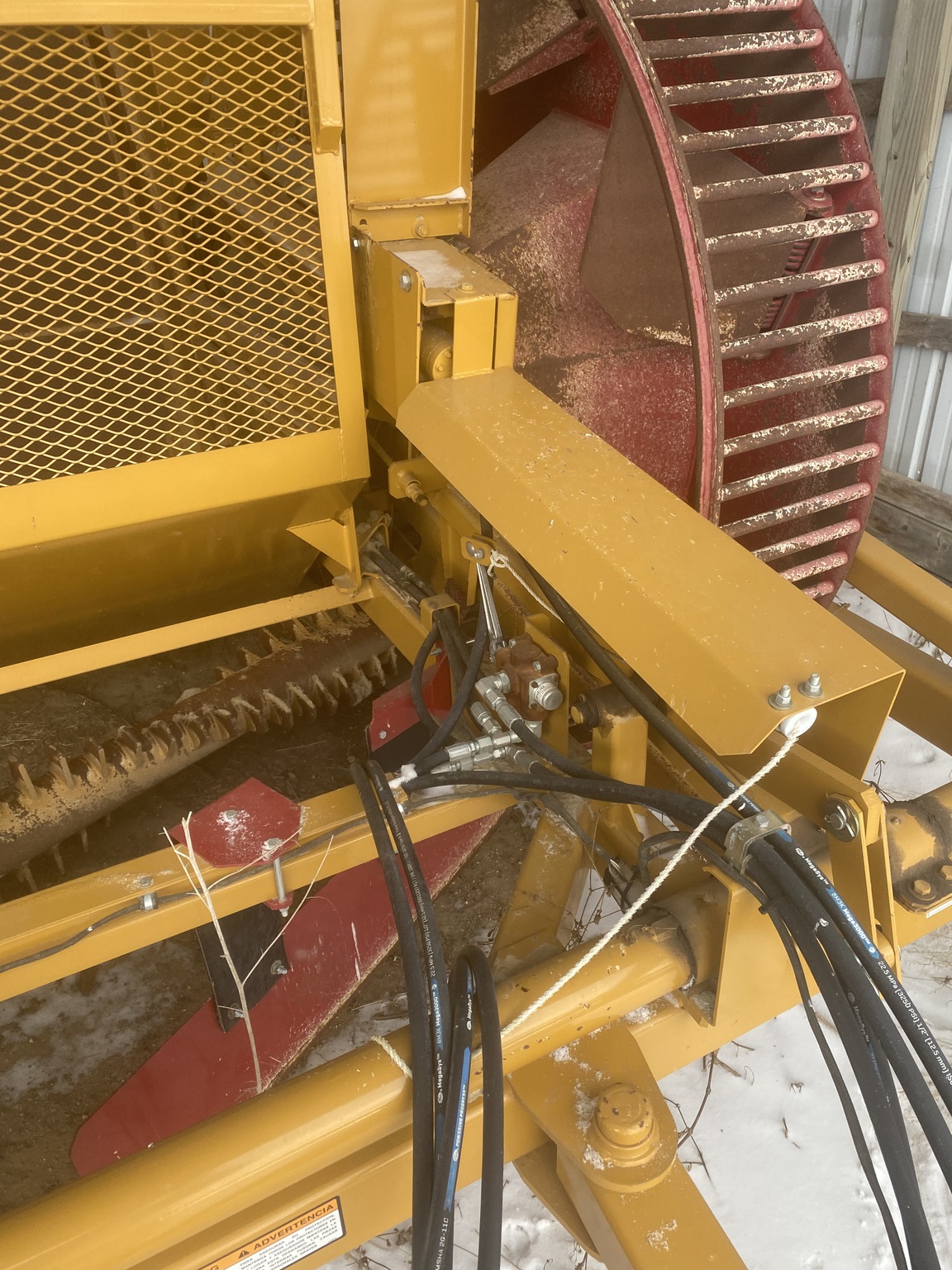 2021 Haybuster 3106 Image 5