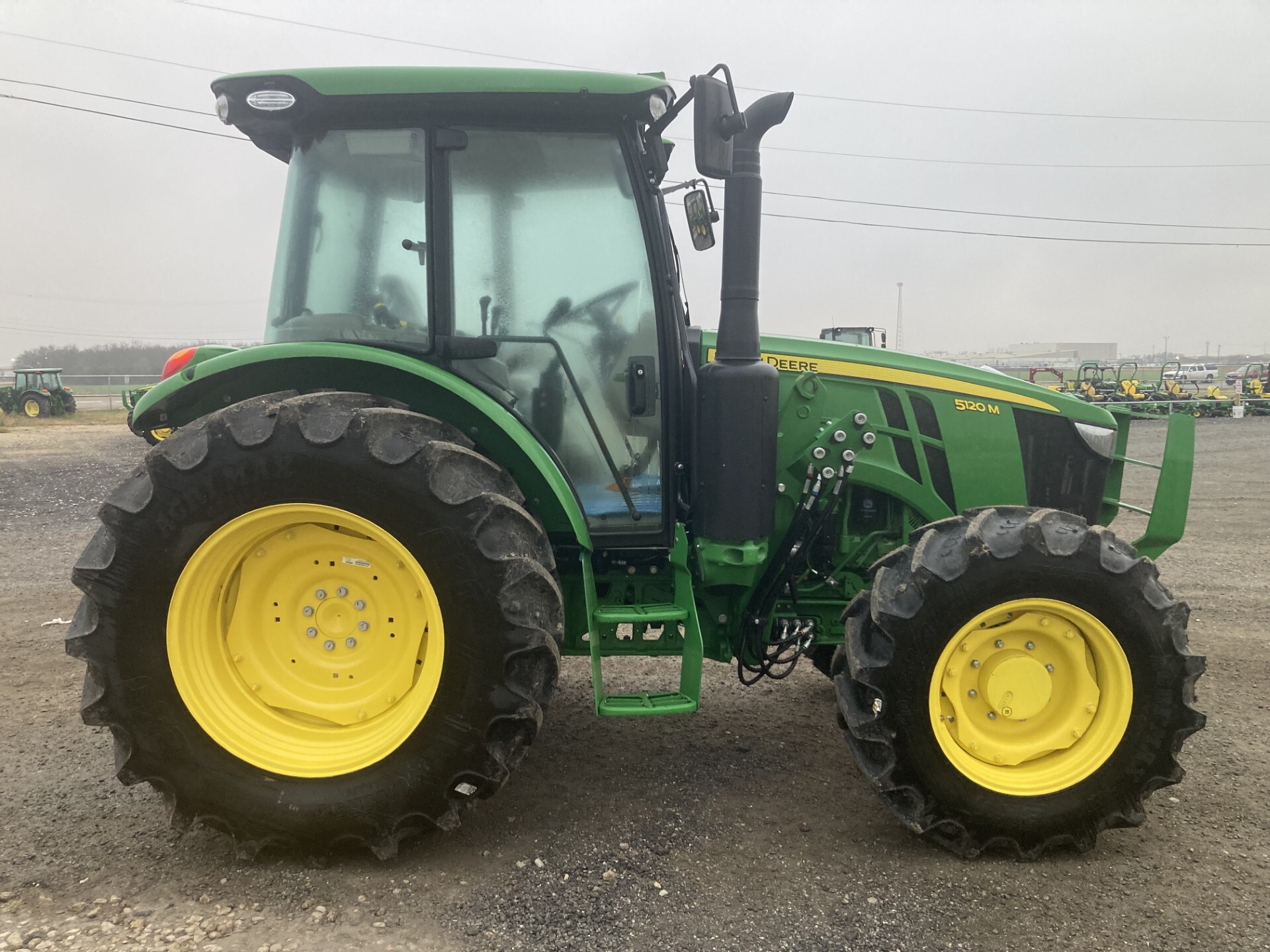 2025 John Deere 5120M Image 7