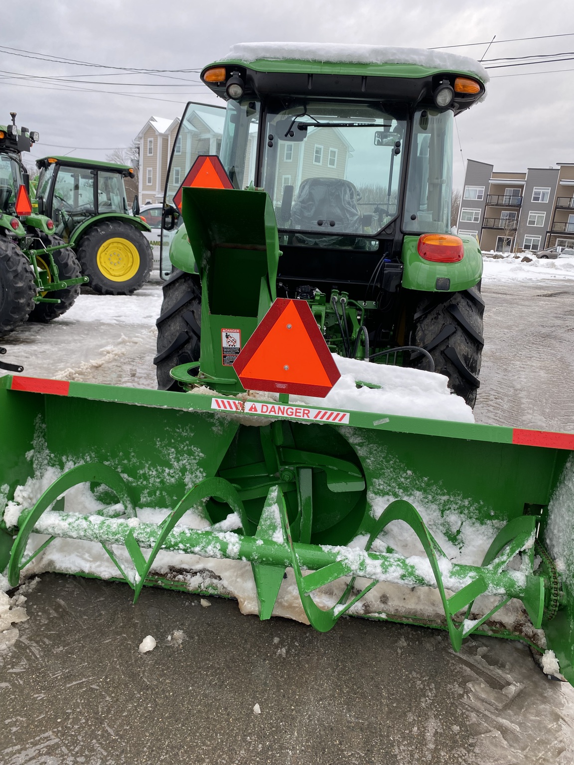 2024 John Deere 5075E Image 21