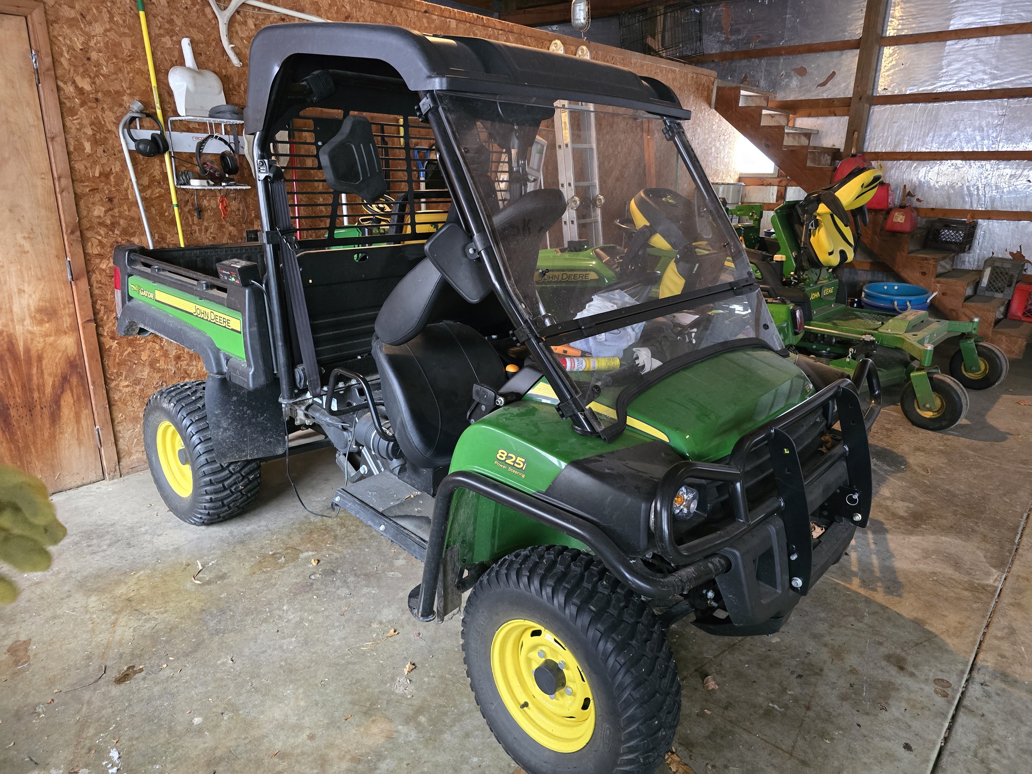 2016 John Deere XUV 825i Image 1
