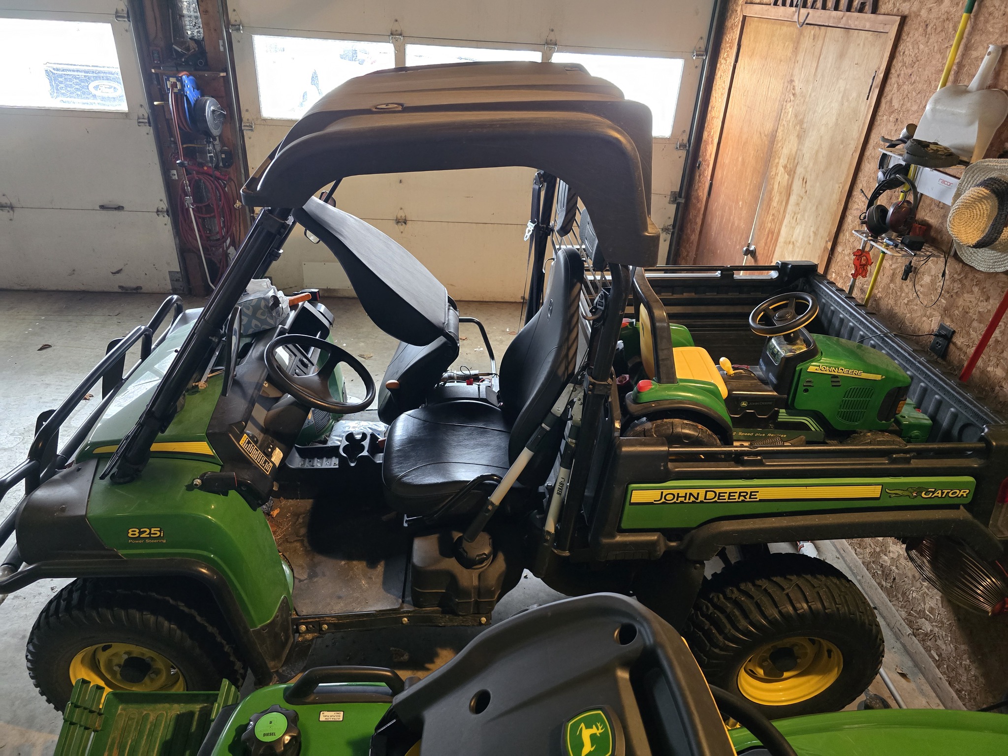 2016 John Deere XUV 825i Image 6