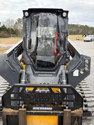 2020 John Deere 331G Photo 3