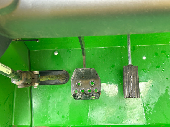 2025 John-Deere TX 4X2