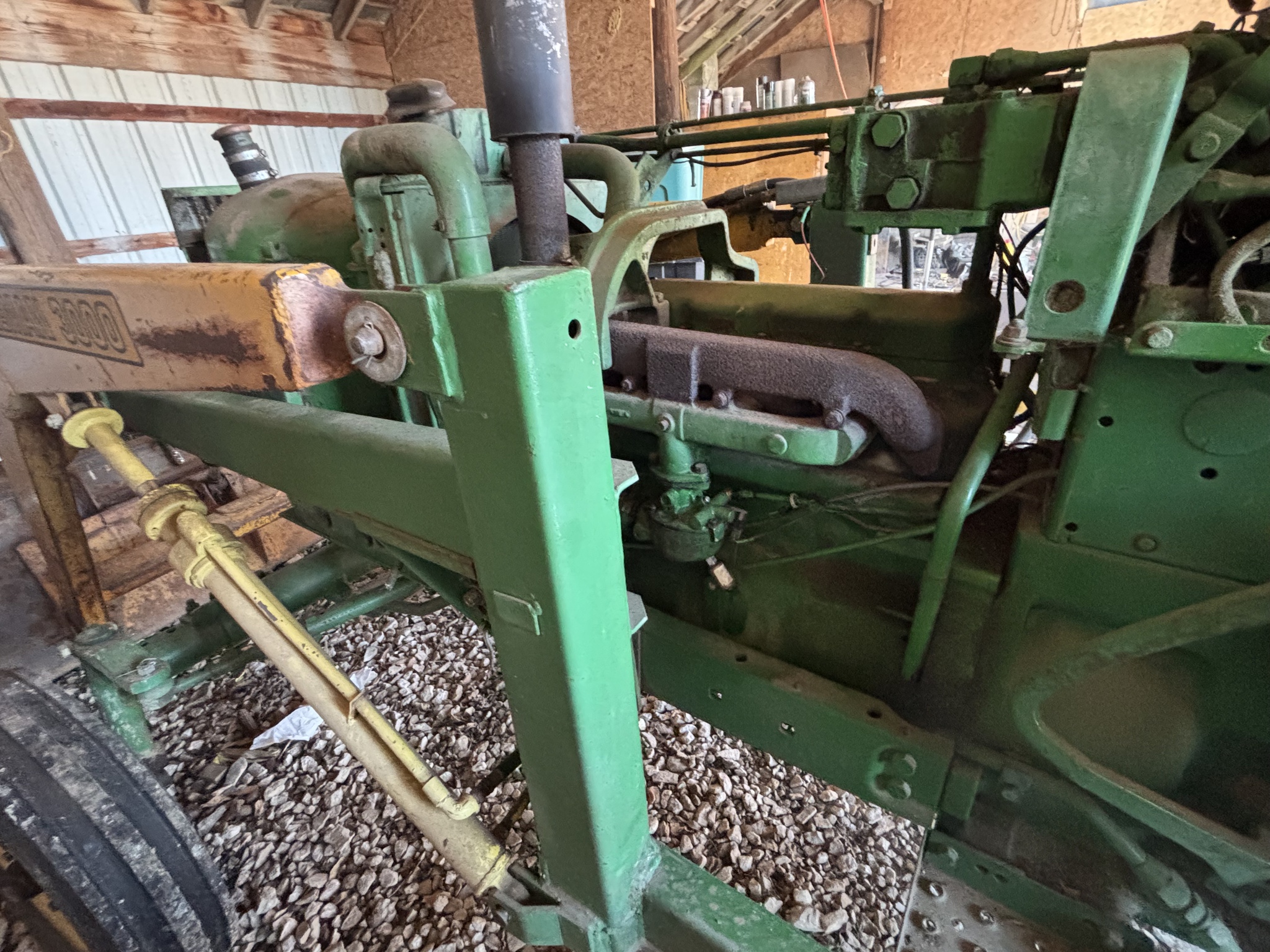 Used 1966 John Deere 2510 Utility Tractors at Koenig Equipment in Knightstown, IN - PhotoXL10