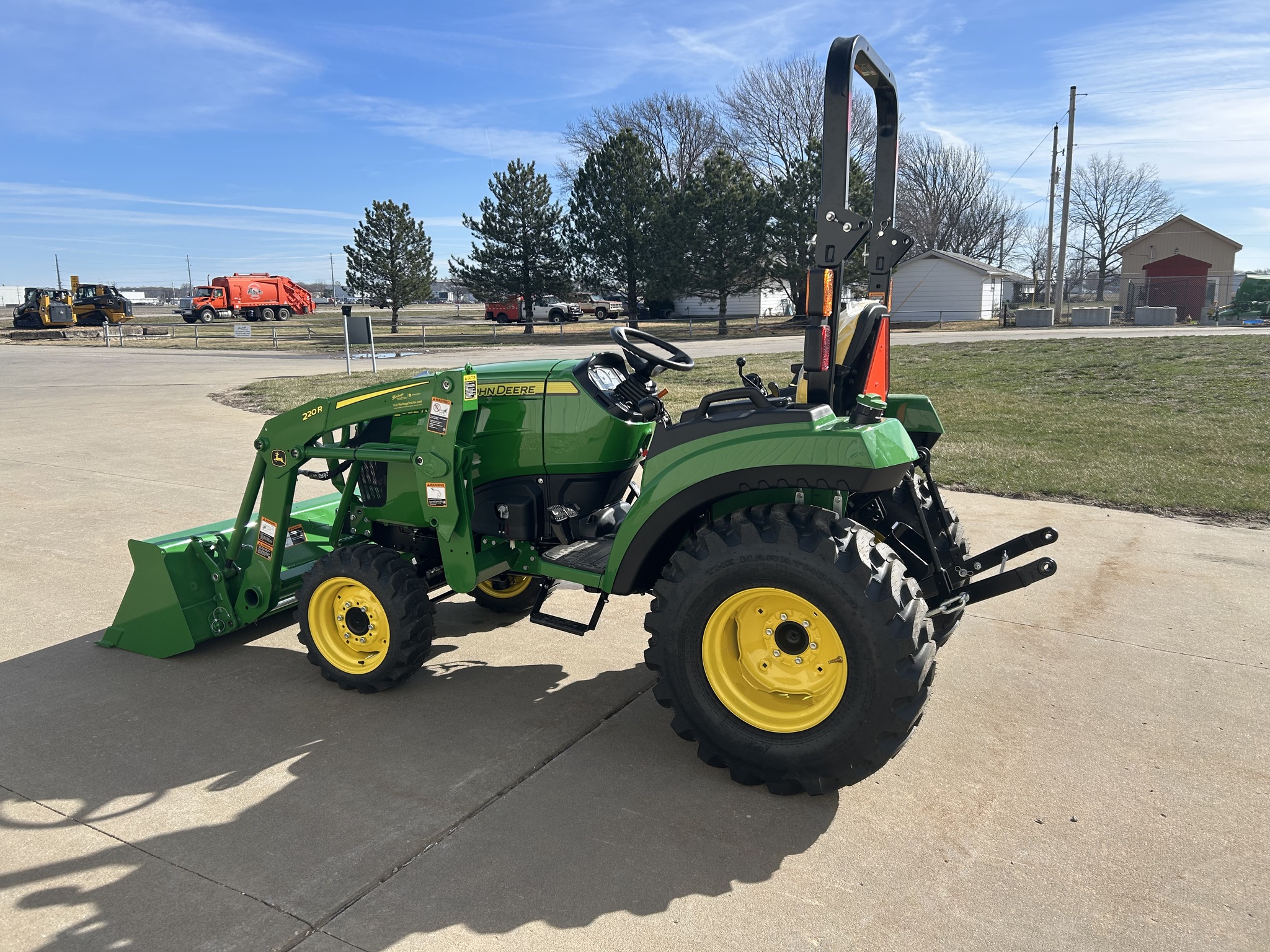  2025 John Deere 2032R at Heritage Tractor in Topeka, KS