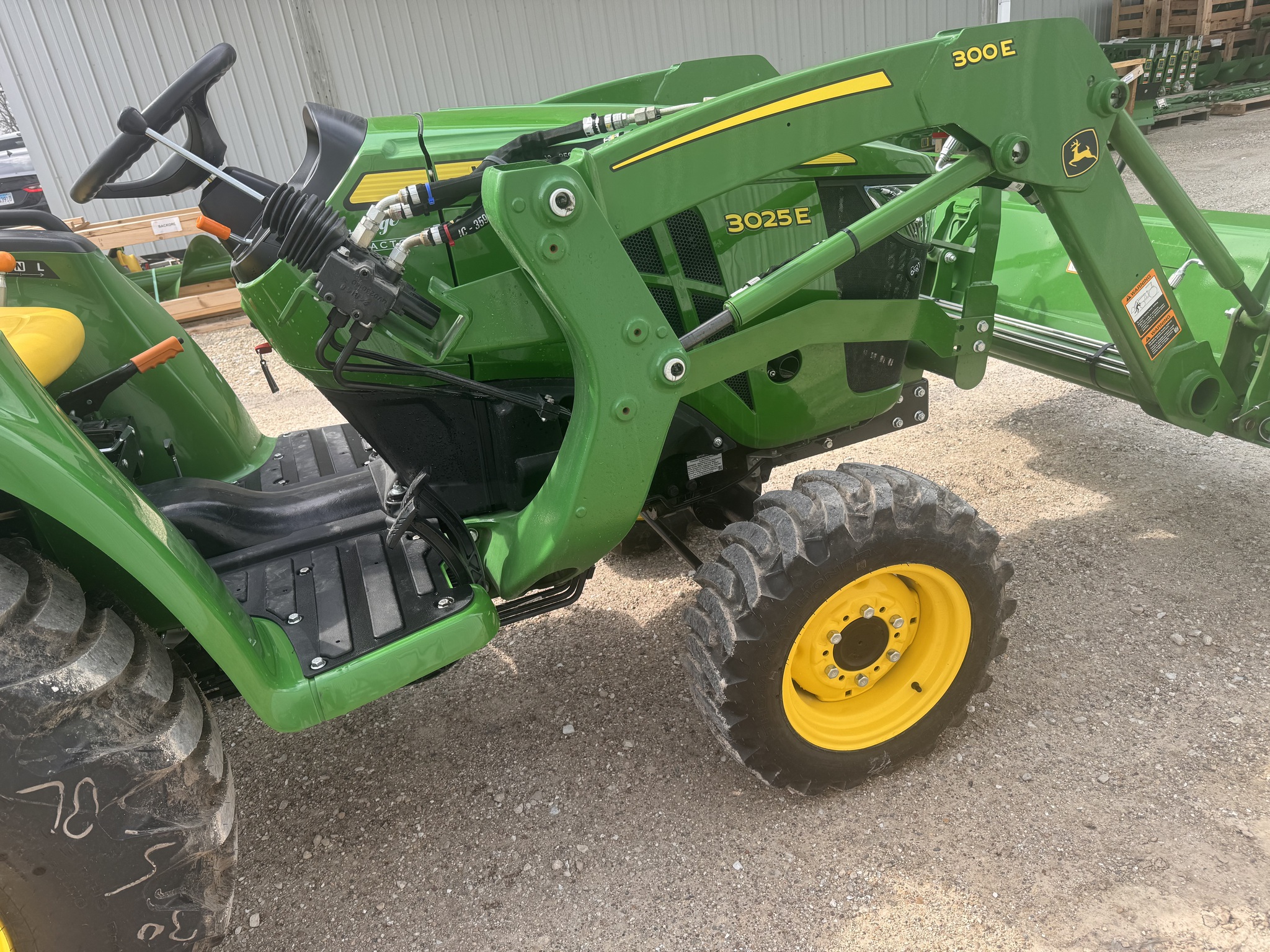  2025 John Deere 3025E at Heritage Tractor in Monmouth, IL