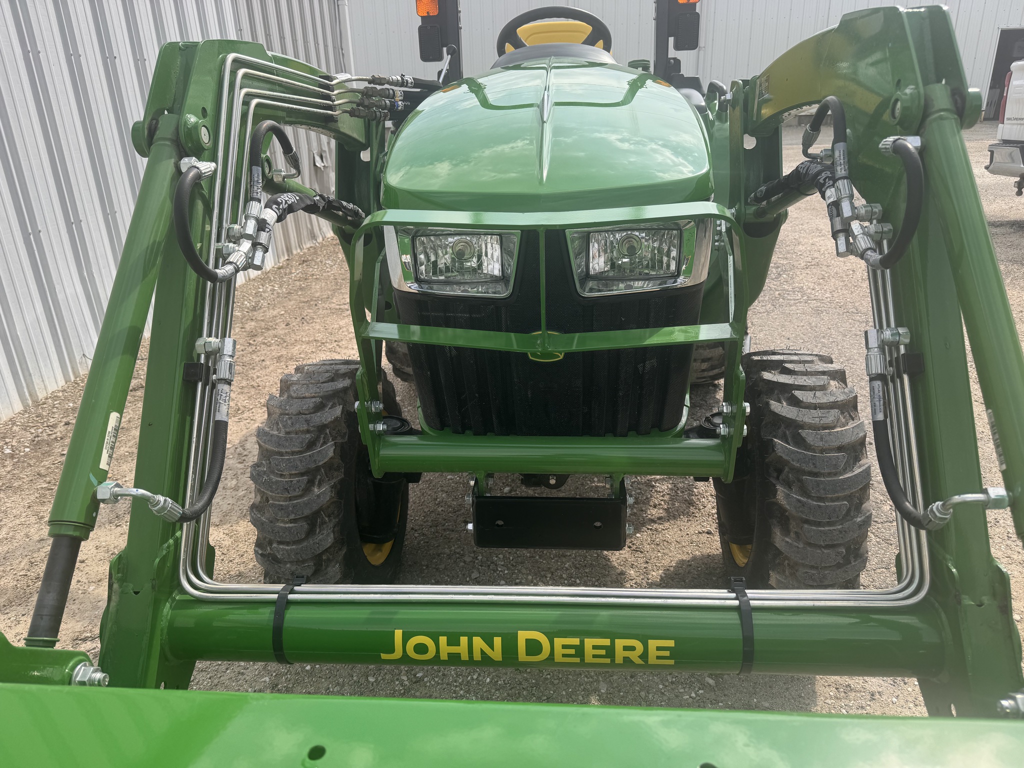  2025 John Deere 3025E at Heritage Tractor in Monmouth, IL