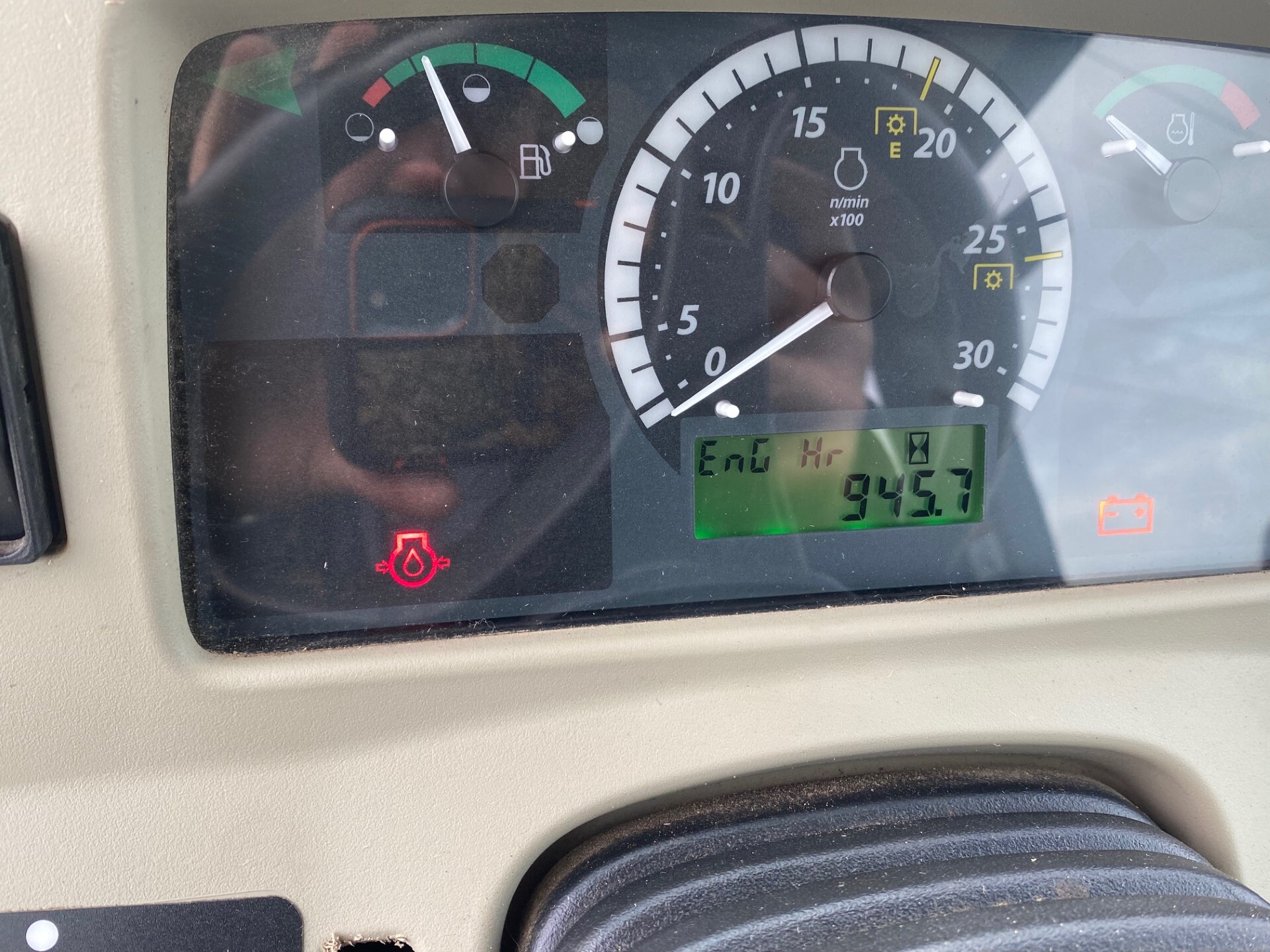 2018 John Deere 4066R Image 7