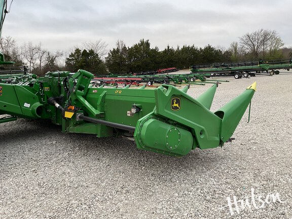 Photo of 2025 John Deere CF 12