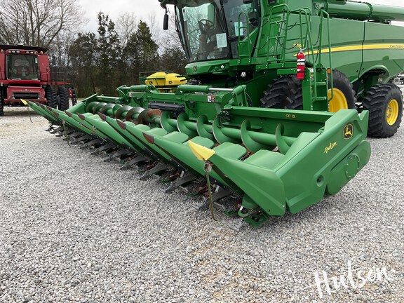 Photo of 2025 John Deere CF 12