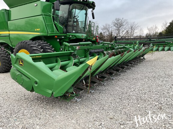 Photo of 2025 John Deere CF 12