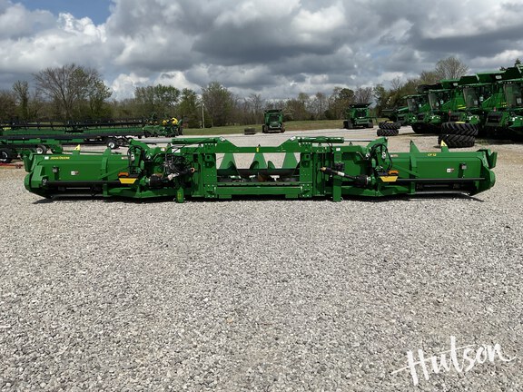 Photo of 2025 John Deere CF 12