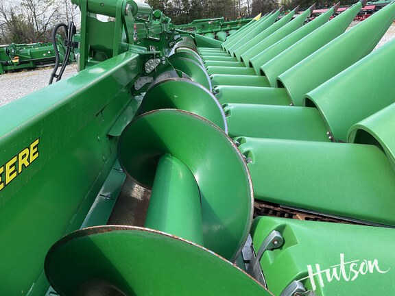 Photo of 2025 John Deere CF 12