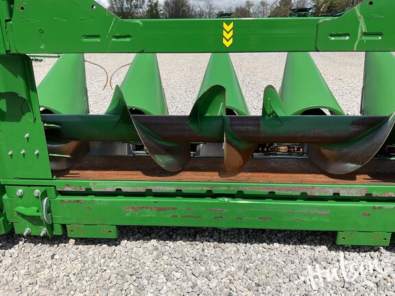 Photo of 2025 John Deere CF 12