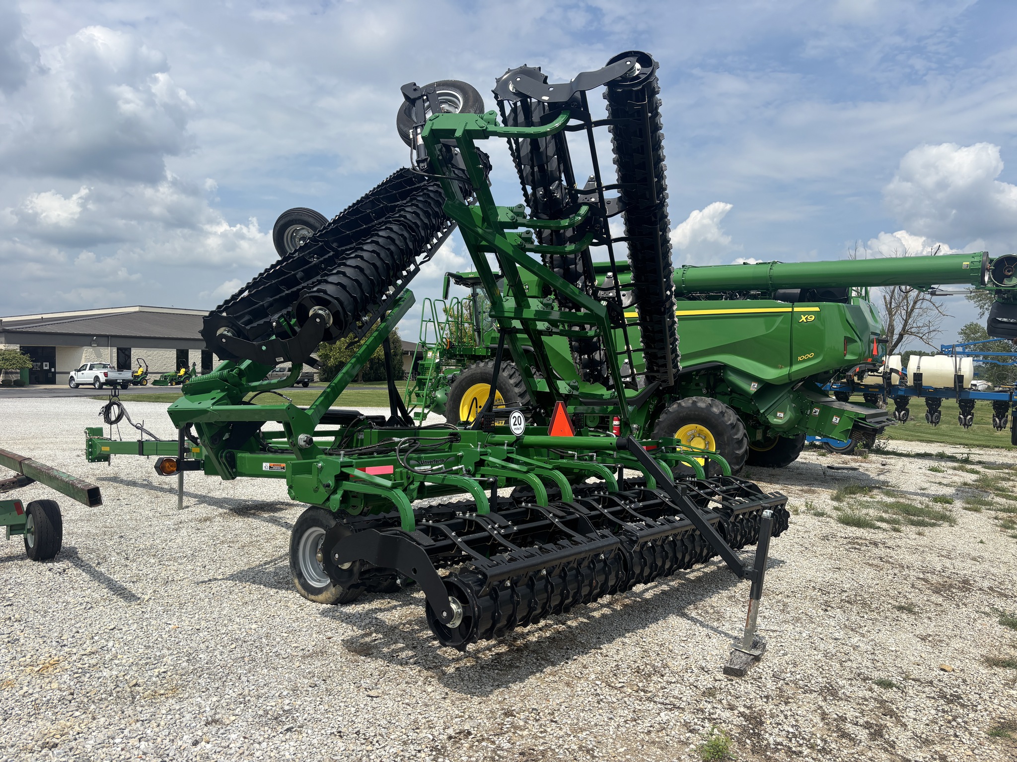 Used 2024 Unverferth 1645D Double Rolling Harrows at Koenig Equipment in Oxford, OH - PhotoXL3