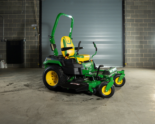 New In-Stock 2026 John Deere Z530R Zero Turn Mowers at Horizon Ag & Turf in Horizon Ag & Turf, - Photo2