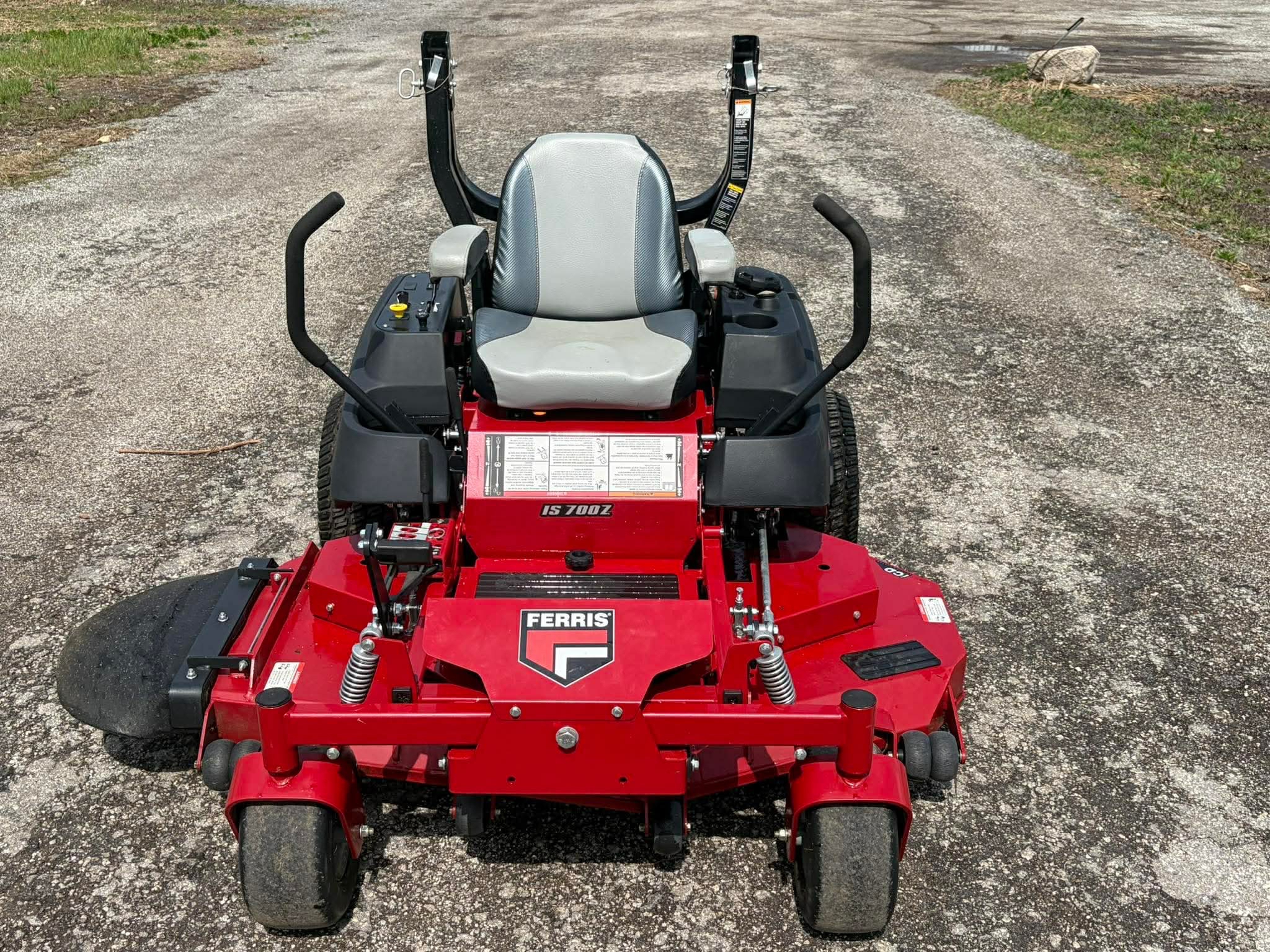 2018 Ferris IS700Z27 B61 Image 1