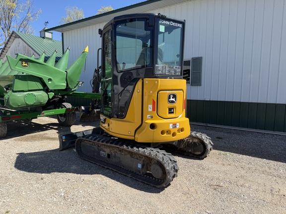 Photo of 2023 John Deere 35G