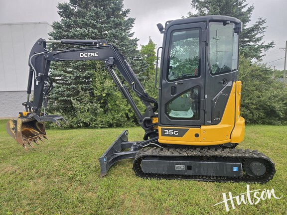 Photo of 2023 John Deere 35G