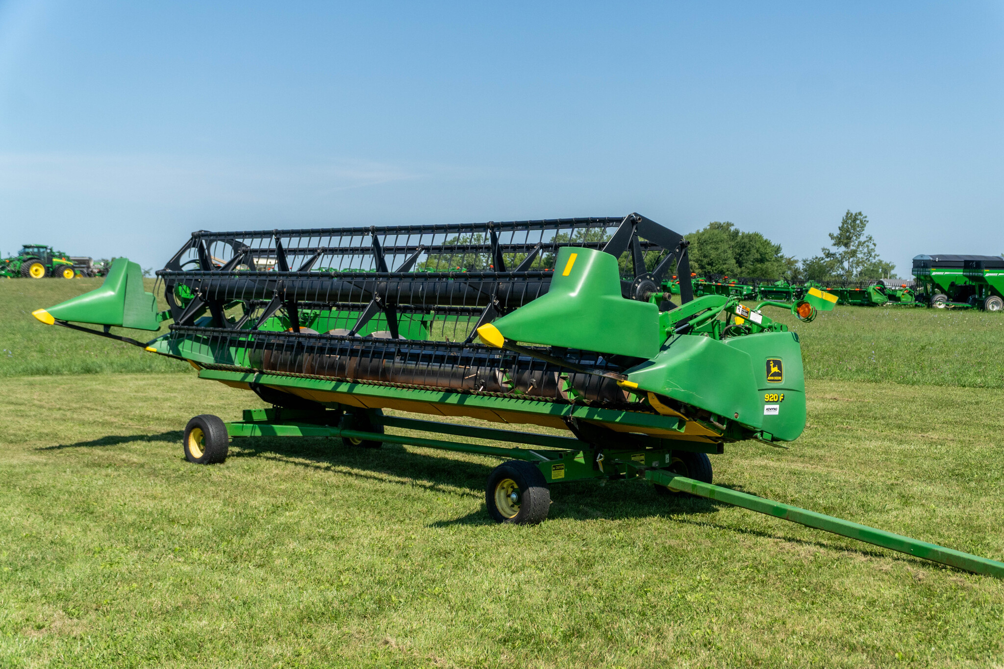 Used 2001 John Deere 920 Combine Platforms at Koenig Equipment in Anna, OH - PhotoXL0