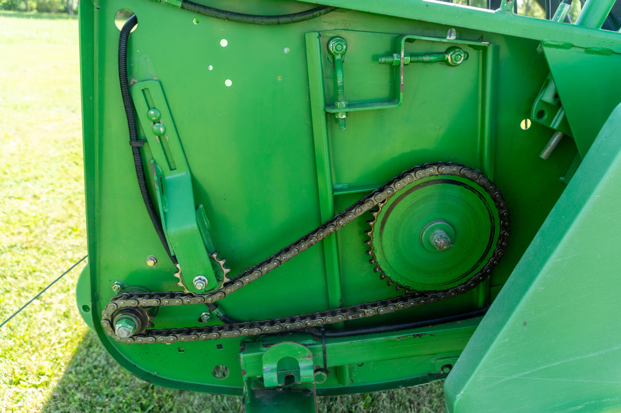 Used 2001 John Deere 920 Combine Platforms at Koenig Equipment in Anna, OH - PhotoXL16