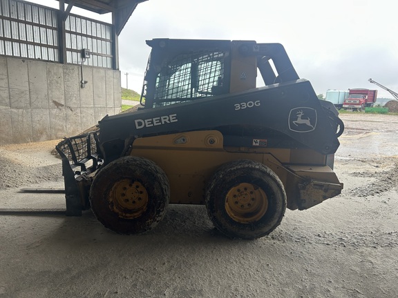 Photo of 2020 John Deere 330G