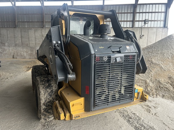 Photo of 2020 John Deere 330G