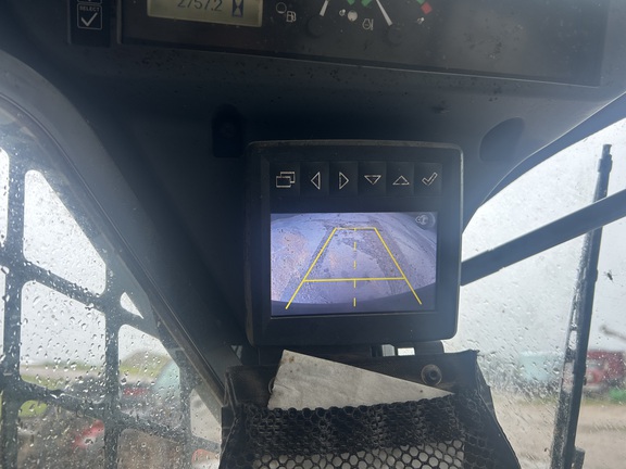 Photo of 2020 John Deere 330G