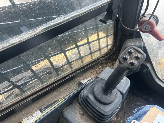 Photo of 2020 John Deere 330G