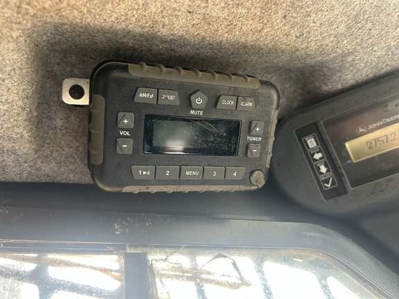 Photo of 2020 John Deere 330G