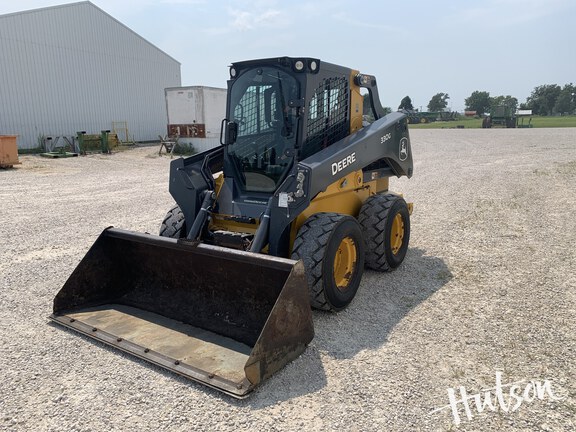 Photo of 2020 John Deere 330G