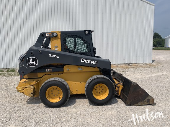 Photo of 2020 John Deere 330G