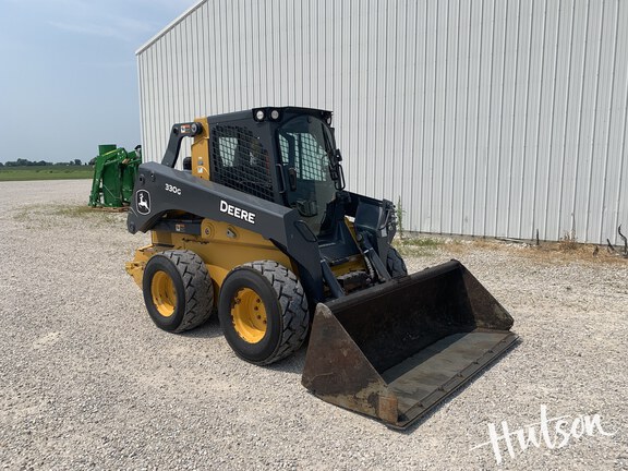 Photo of 2020 John Deere 330G