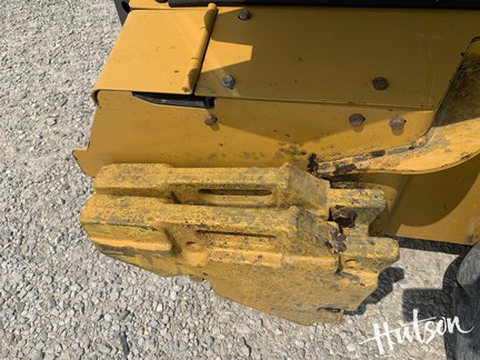 Photo of 2020 John Deere 330G
