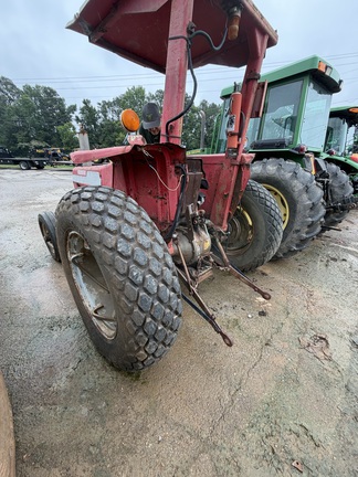 1983 Massey Ferguson 245