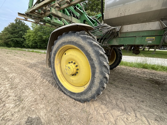 Photo of 2023 John Deere 412R