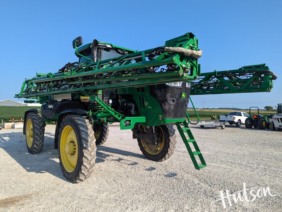 Photo of 2023 John Deere 412R
