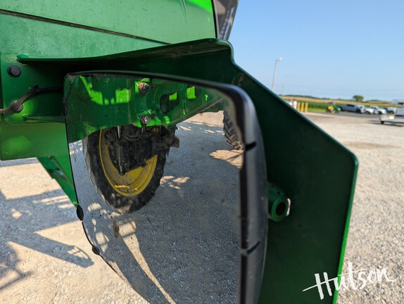 Photo of 2023 John Deere 412R