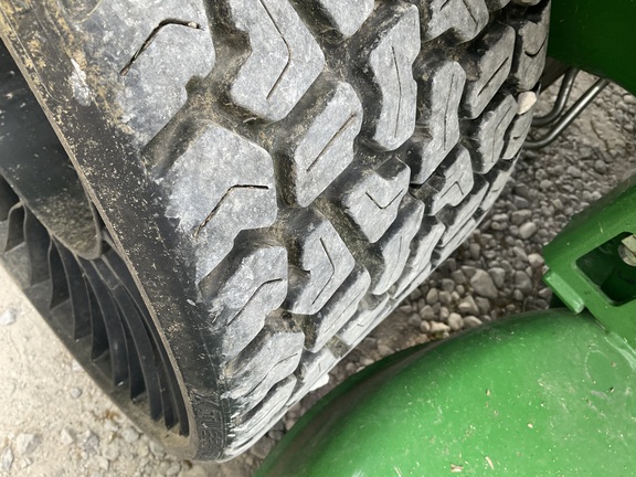 Photo of 2025 John Deere Z960M