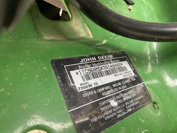 Photo of 2025 John Deere Z960M