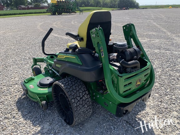 Photo of 2025 John Deere Z960M