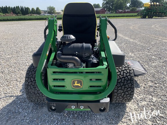 Photo of 2025 John Deere Z960M