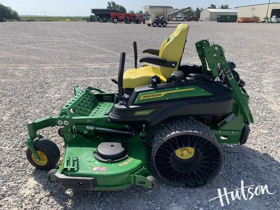 Photo of 2025 John Deere Z960M
