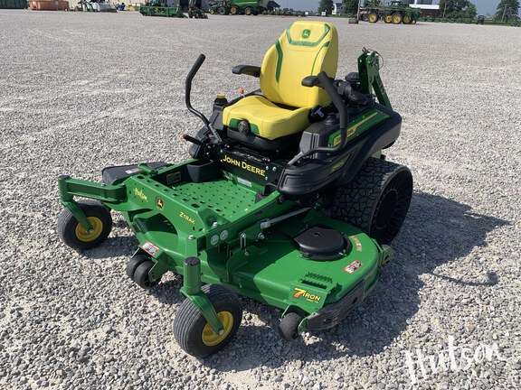 Photo of 2025 John Deere Z960M