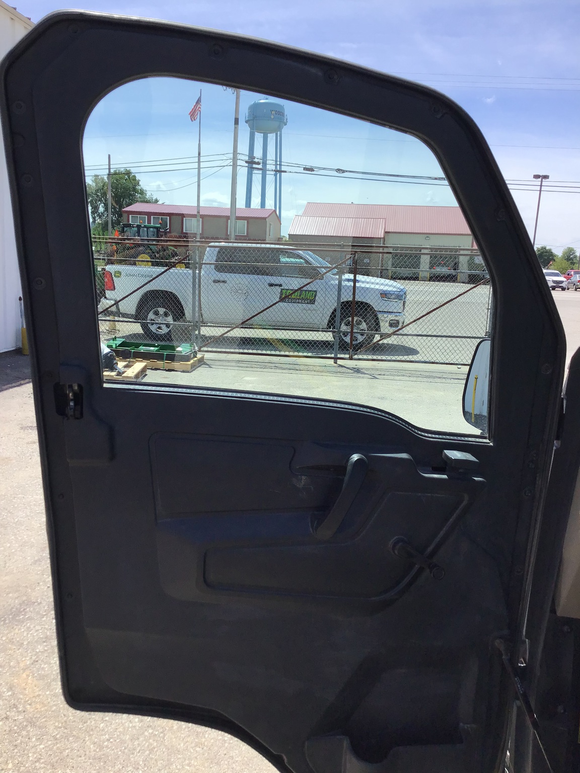 2022 John Deere XUV 835R Image 11